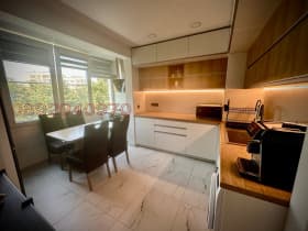 Продава 3-СТАЕН град София, Хаджи Димитър 256 000 € 500 692.48 лв.