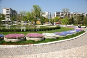 Продава 3-СТАЕН град София, Стрелбище 535 000 € 1 046 369.05 лв.