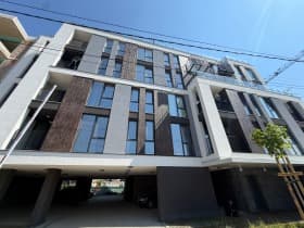 Продава 3-СТАЕН град София, Левски В 229 000 € 447 885.07 лв.