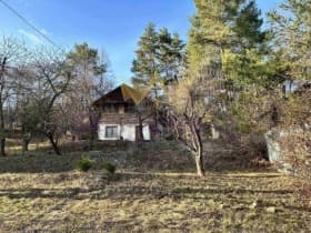Продава КЪЩА град София, с. Панчарево 239 000 € 467 443.37 лв.