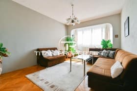 Продава 3-СТАЕН град София, Младост 1А 195 000 € 381 386.85 лв.