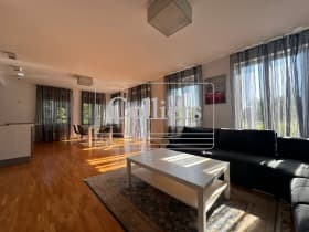 Продава 3-СТАЕН град София, в.з.Малинова долина 570 000 € 1 114 823.10 лв.