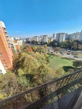Продава 3-СТАЕН град София, Белите брези 250 000 € 488 957.50 лв.