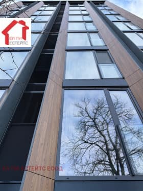 Продава 2-СТАЕН град София, Център 215 200 € 420 894.62 лв.