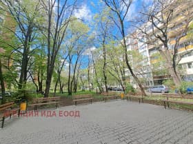 Продава 2-СТАЕН град София, Света Троица 198 000 € 387 254.34 лв.