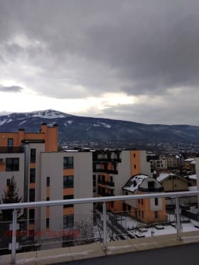 Продава 4-СТАЕН град София, Кръстова вада 370 000 € 723 657.10 лв.