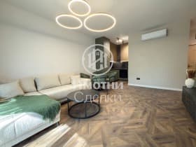 Продава 2-СТАЕН град София, Витоша 238 700 € 466 856.62 лв.