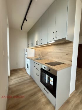 Продава 1-СТАЕН град София, Дружба 2 137 800 € 269 513.37 лв.