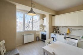 Продава 2-СТАЕН град София, Борово 205 700 € 402 314.23 лв.