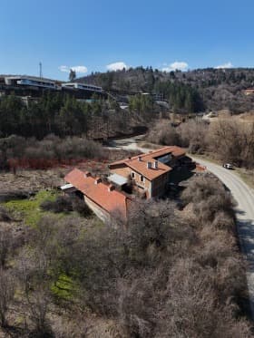 Продава КЪЩА град София, с. Панчарево 1 300 000 € 2 542 579.00 лв.