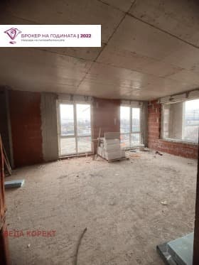 Продава 3-СТАЕН град София, Студентски град 261 000 € 510 471.63 лв.