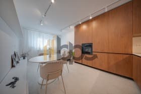 Продава 2-СТАЕН град София, Оборище 295 000 € 576 969.85 лв.