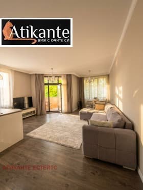 Продава 3-СТАЕН град София, Градина 540 000 € 1 056 148.20 лв.