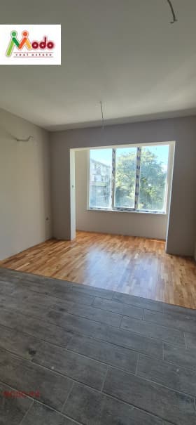 Продава 3-СТАЕН град София, Надежда 4 168 000 € 328 579.44 лв.