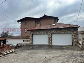 Продава КЪЩА град София, гр. Банкя 655 000 € 1 281 068.65 лв.
