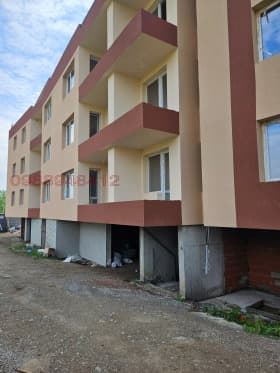 Продава 3-СТАЕН град София, Симеоново 430 000 € 841 006.90 лв.
