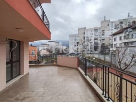 Продава 3-СТАЕН град София, Карпузица 327 324 € 640 190.10 лв.
