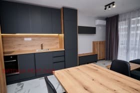 Продава 2-СТАЕН град София, Връбница 1 235 000 € 459 620.05 лв.