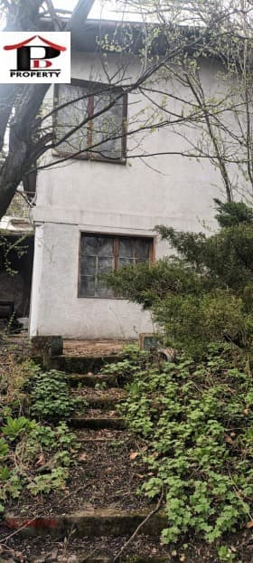 Продава КЪЩА град София, гр. Банкя 238 000 € 465 487.54 лв.
