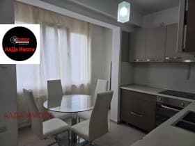 Продава 3-СТАЕН град София, Сердика 215 000 € 420 503.45 лв.