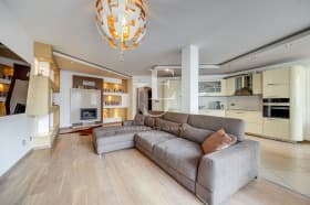 Продава 3-СТАЕН град София, Лозенец 575 000 € 1 124 602.25 лв.