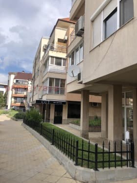 Продава 3-СТАЕН град София, Манастирски ливади 350 000 € 684 540.50 лв.