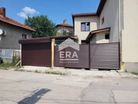 Продава КЪЩА град София, с. Долни Пасарел 460 000 € 899 681.80 лв.
