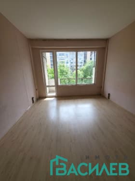 Продава 1-СТАЕН град София, Света Троица 134 500 € 263 059.14 лв.