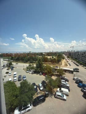 Продава 3-СТАЕН град София, Студентски град 210 000 € 410 724.30 лв. Цената е без ДДС