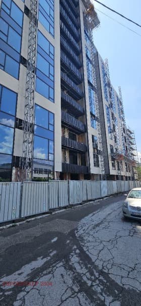 Продава 3-СТАЕН град София, Изгрев 338 800 € 662 635.20 лв. Цената е без ДДС