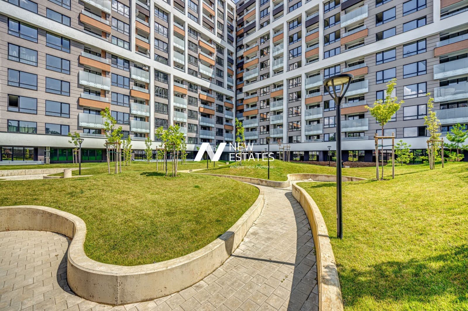 149 900 € 293 178.92 лв.,, Продава 2-СТАЕН, град София, Център