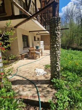 Продава КЪЩА град София, с. Долни Пасарел 103 000 € 201 450.49 лв.