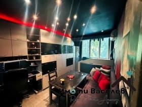 Продава 3-СТАЕН град София, Изток 350 000 € 684 540.50 лв.