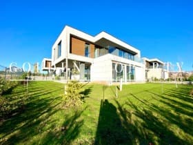 Продава КЪЩА град София, в.з.Малинова долина 750 000 € 1 466 872.50 лв.