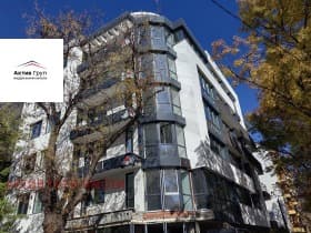 Продава 3-СТАЕН град София, Лагера 385 000 € 752 994.55 лв.