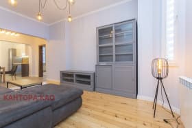 Продава 3-СТАЕН град София, Център 649 900 € 1 271 093.92 лв.