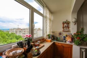 Продава 3-СТАЕН град София, Света Троица 230 000 € 449 840.90 лв.