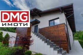 Продава КЪЩА град София, Бояна 1 500 000 € 2 933 745.00 лв.