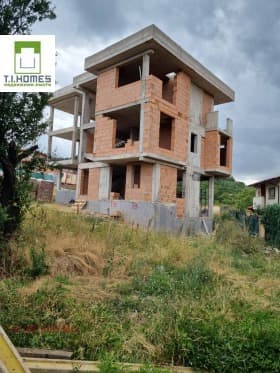 Продава КЪЩА град София, гр. Банкя 380 000 € 743 215.40 лв. Цената е без ДДС