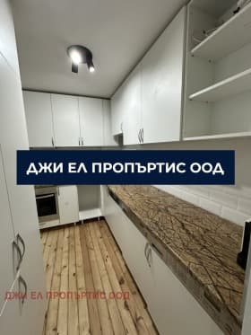 Продава ЕТАЖ ОТ КЪЩА град София, Център 219 000 € 428 326.77 лв.