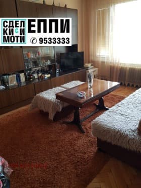 Продава 2-СТАЕН град София, Борово 169 000 € 330 535.27 лв.
