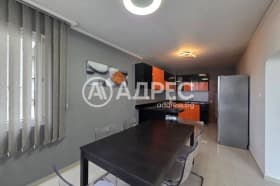 Продава 3-СТАЕН град София, Лагера 360 000 € 704 098.80 лв.