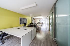 Продава МНОГОСТАЕН град София, Студентски град 316 000 € 618 042.28 лв. Цената е без ДДС