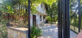 Продава КЪЩА град София, с. Панчарево 295 000 € 576 969.85 лв.