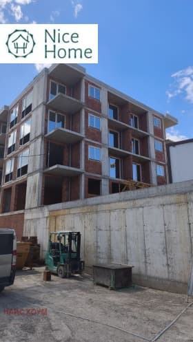 Продава 1-СТАЕН град София, Малинова долина 96 000 € 187 759.68 лв.