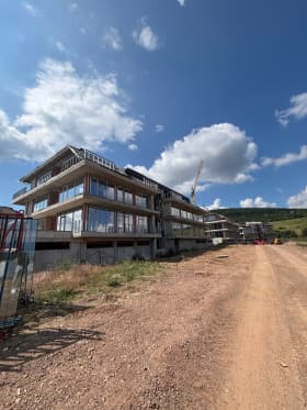 Продава 3-СТАЕН град София, с. Лозен 441 450 € 863 401.15 лв.