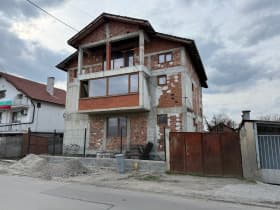 Продава КЪЩА град София, с. Казичене 275 000 € 537 853.25 лв.