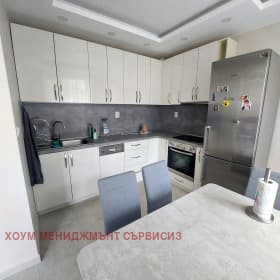 Продава 3-СТАЕН град София, Витоша 320 000 € 625 865.60 лв.
