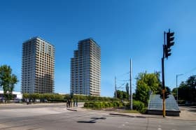 Продава 3-СТАЕН град София, Дружба 2 242 000 € 473 310.86 лв. Цената е без ДДС