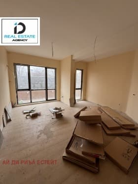 Продава 3-СТАЕН град София, Княжево 225 483 € 441 006.42 лв.